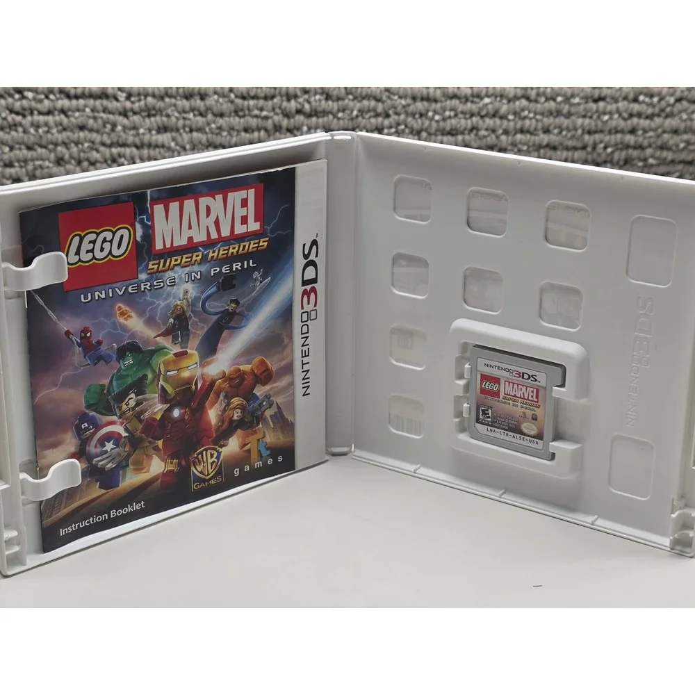 LEGO Marvel Super Heroes Universe in Peril Nintendo 3DS Game Complete CIB 2013